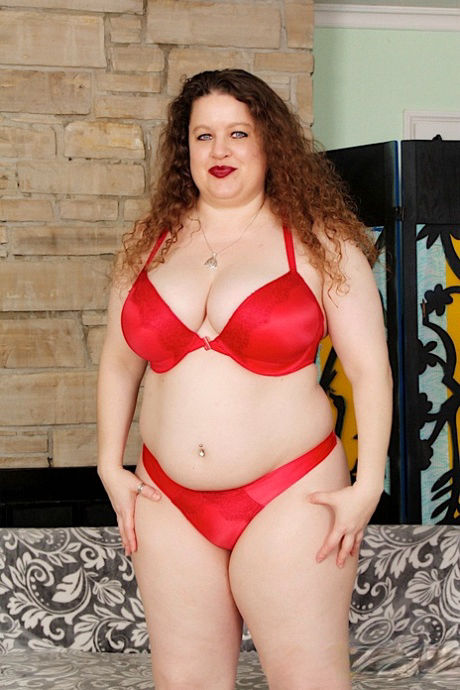 Jeffs Models - BBWs Rubbing Plump Pussies Compilation Part 3